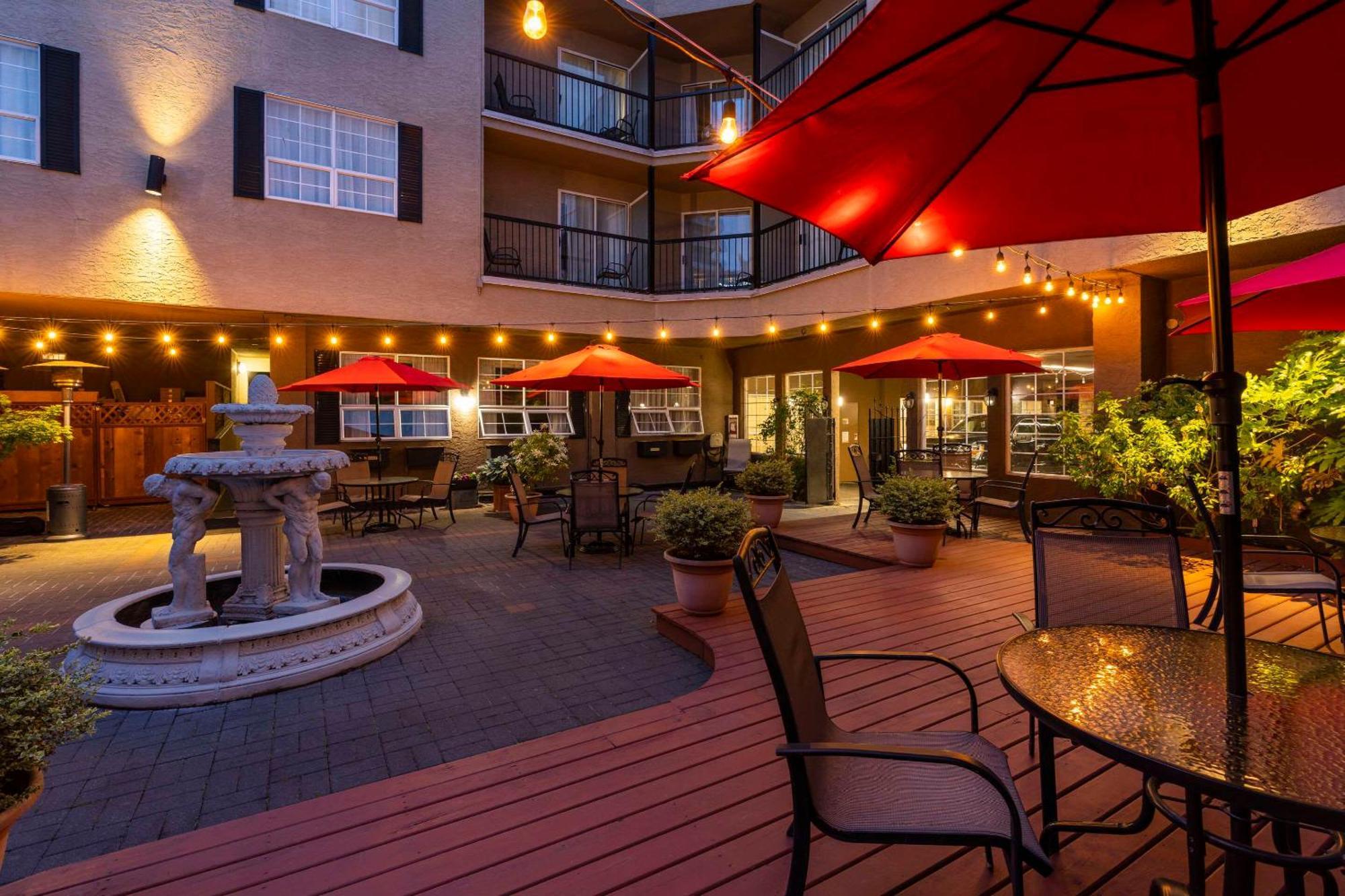 Quality Inn Downtown Inner Harbour Victoria Ngoại thất bức ảnh